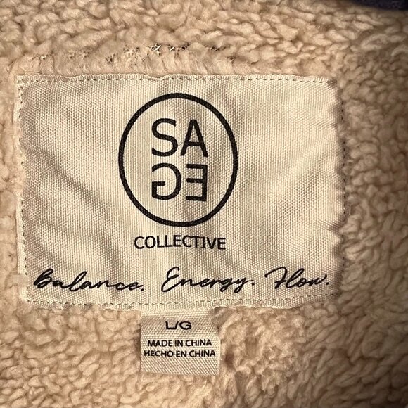 SAGE blues and white plaid fleece lined button down jacket - Large - Picture 4 of 7